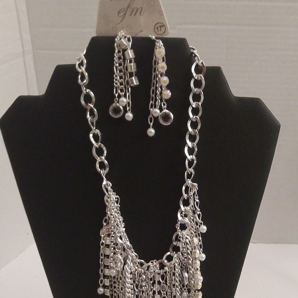 NWTS EFM & GOLDEN STELLA NECKLACES EARRINGS & BRAC - Picture 3 of 6